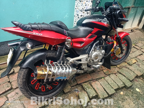 Bajaj Pulsar 150